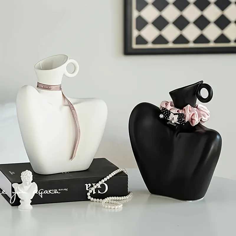 Elegant Beauty Neck Display Stand for Storing Jewelry like necklaces earrings and pendants Durable Dresser Tabletop Vase Decor Y251201