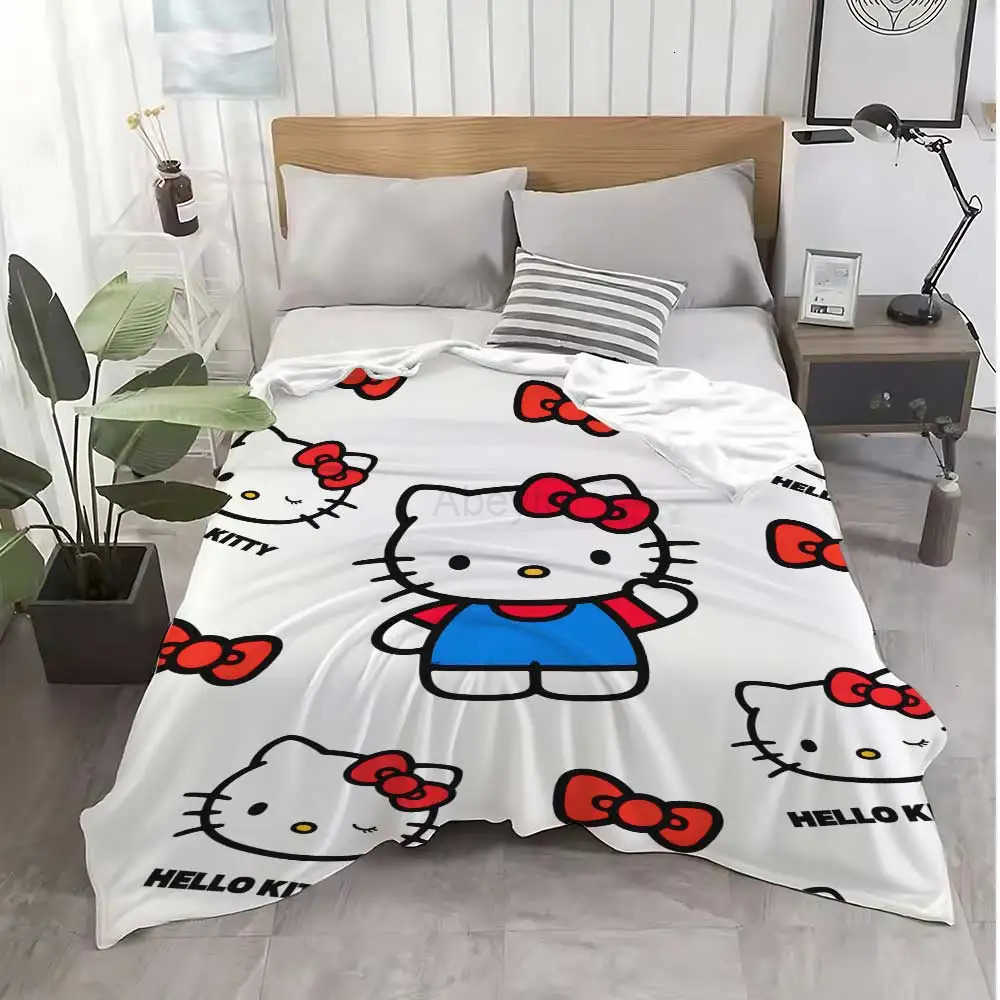 Sanrio Kawaii Hellos Cat Nap Blanket Sofa Winter Fluffy Soft Blankets for Bed Home Bedroom Decoration Bedspread the Throw Warm Knee H251201