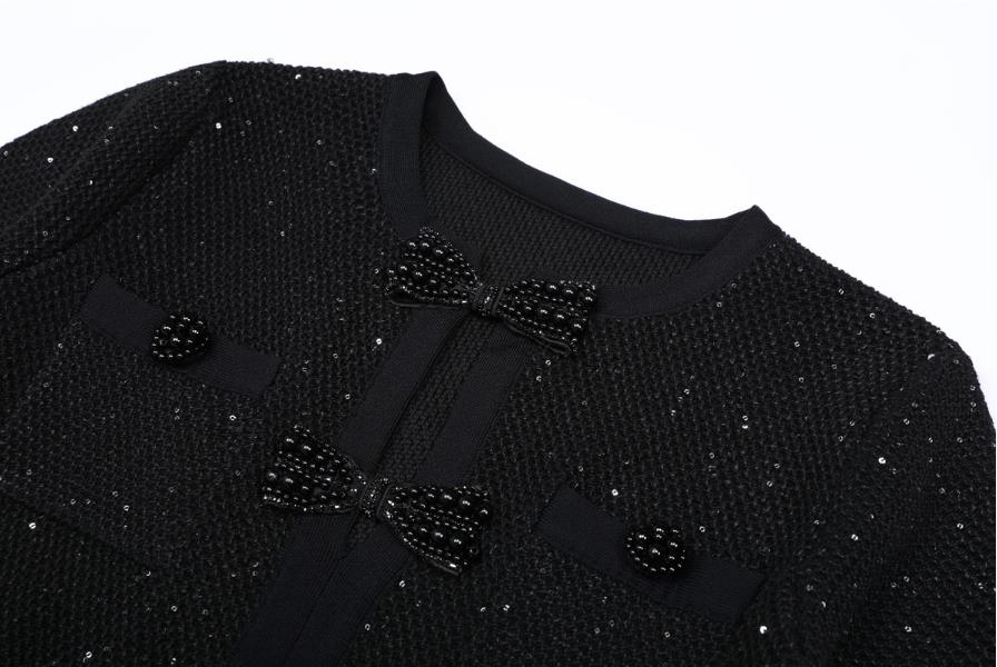 Brand 2026 High-End Custom Thick-Woven Fabric Dress Slim Fit, High Neck, Diamond Buttons, Contrasting Color Frills, Long Sleeves - Black and White C26