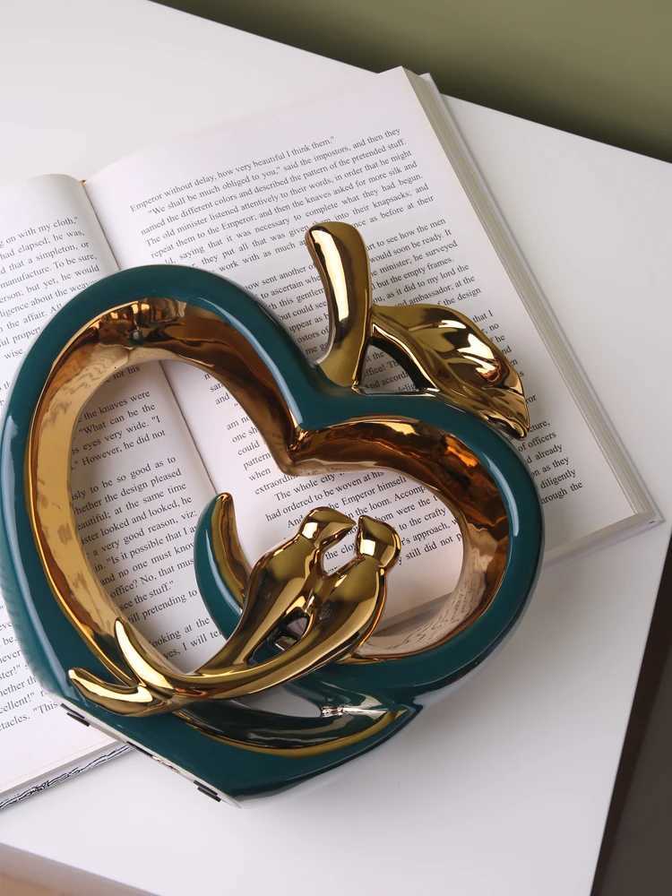 Ceramic Hollow Crafts Golden Bird Simation Handicraft Furnishings He Decoration Accessories Figurines Y251201