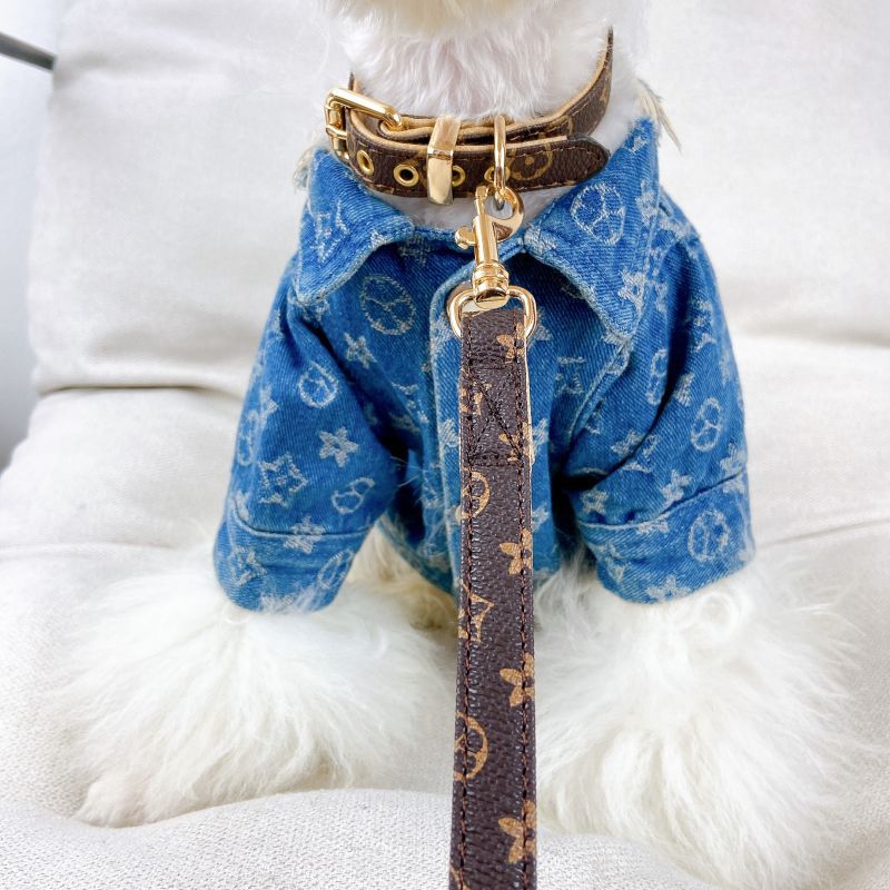 Luxury Dog Collar with Bell and Dog Tag Classic Design Adjustable Leather Pet Collar and Leash for Small Medium Dogs, Lightweight for Daily Use