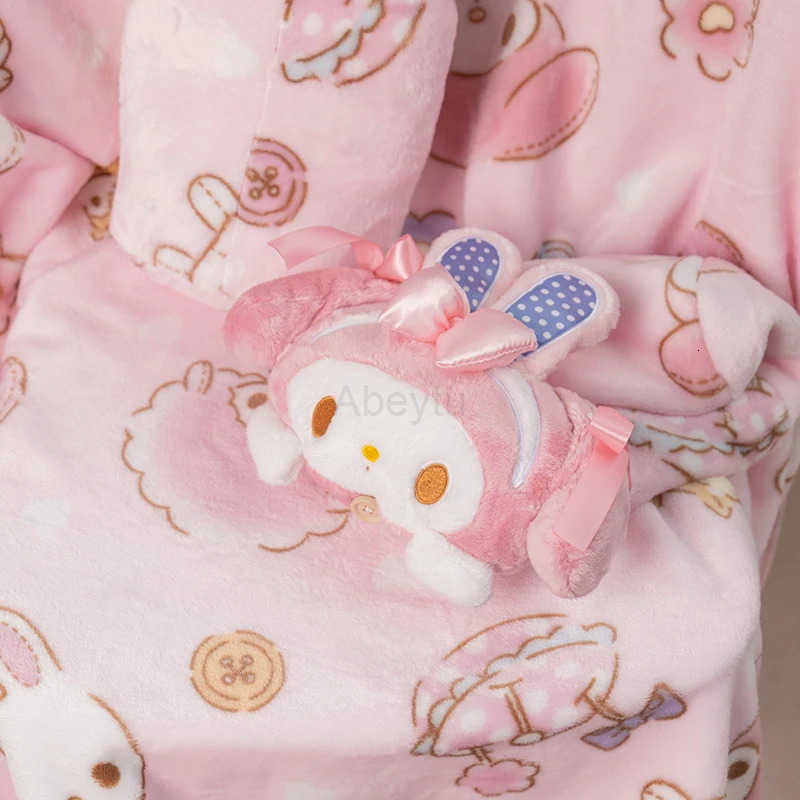 Sanrio Cartoon My Melody Warm Blanket Japanese Style Nap Blanket Portable Travel Blanket Pink Comfortable Flannel Blanket Girl H251201