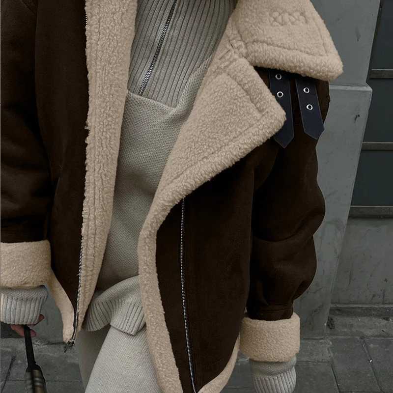 Warm Thicken Women Faux Lambswool Loose Jacket Traf 2024 Winter Long Sleeve Faux Suede Coat Female Casual Top Y2K ClothesT251201