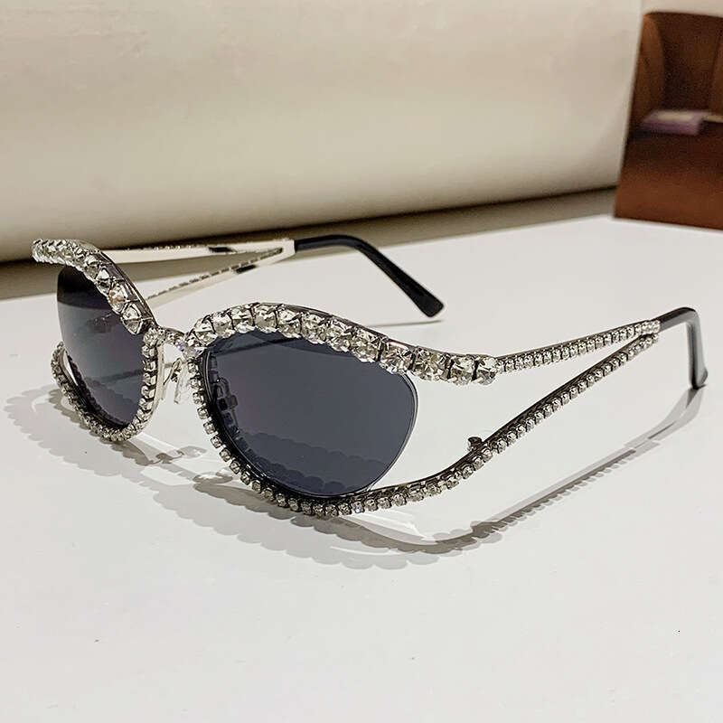 Foreign Trade Cross-Border Cat Eye Shaped European and American Street Style Glasses Internet Celebrity Model Personality Color Diamond Sunglasses for