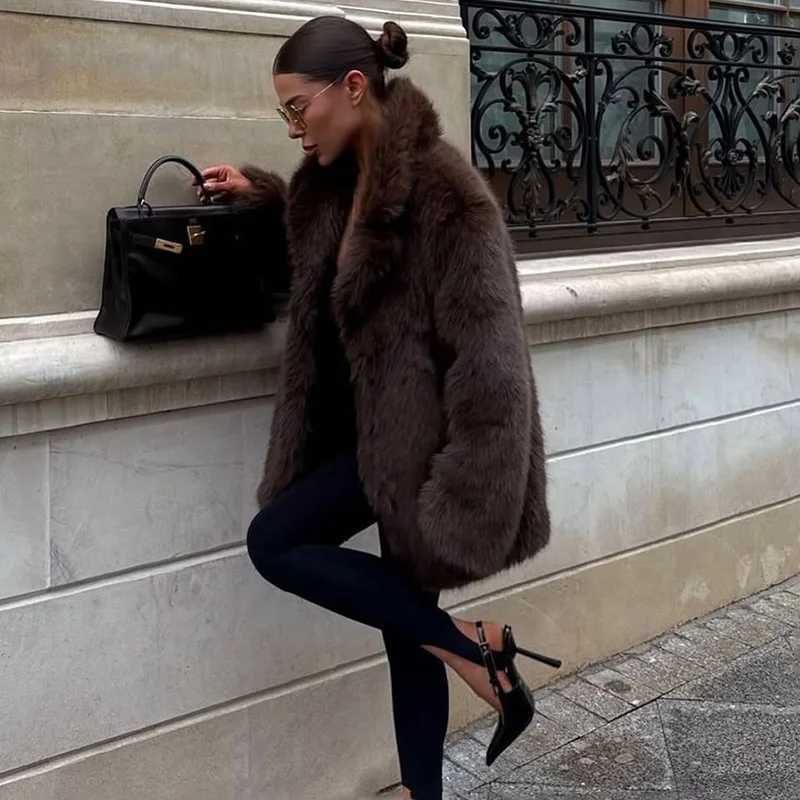 TARUXY Luxurious Faux Fur Lapel Coat Womens Elegant Solid Loose Lace-Up Leisure Jacket Winter Fashion Female Keep Warm Fur CoatT251201