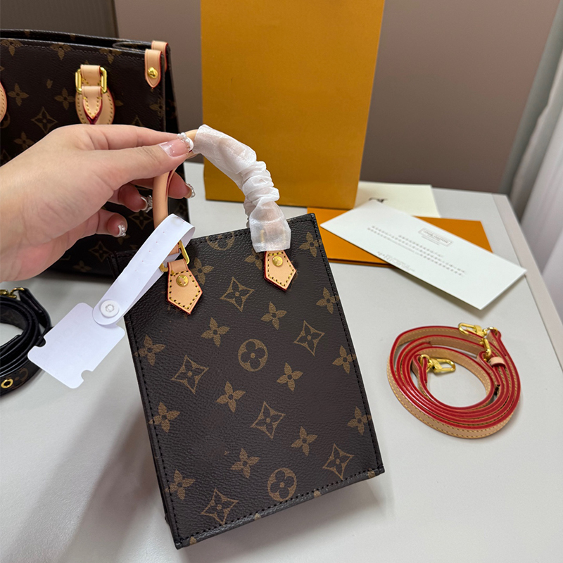 Luxury Designer Bag Petit Sac Plat Crossbody Shoulder Bag Women Luxury Leather sleek design Handbag Totes pochette Wallet Classic Messenger Purse with Box