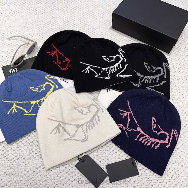 Classic beanie designer wool hat luxury cashmere hat embroidered ancient bird pattern street fashion brand black Fashion beanie autumn and winter warm ski hats