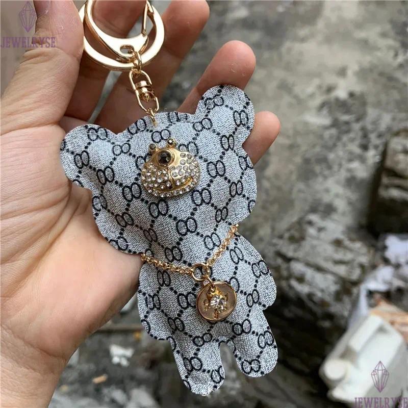 Cute Animal Keychains PU Leather Brand Design Bear Charm Key Chains for Cars Crystal Rhinestone Pendant Key Rings Holder Bag Jewelry Keyring