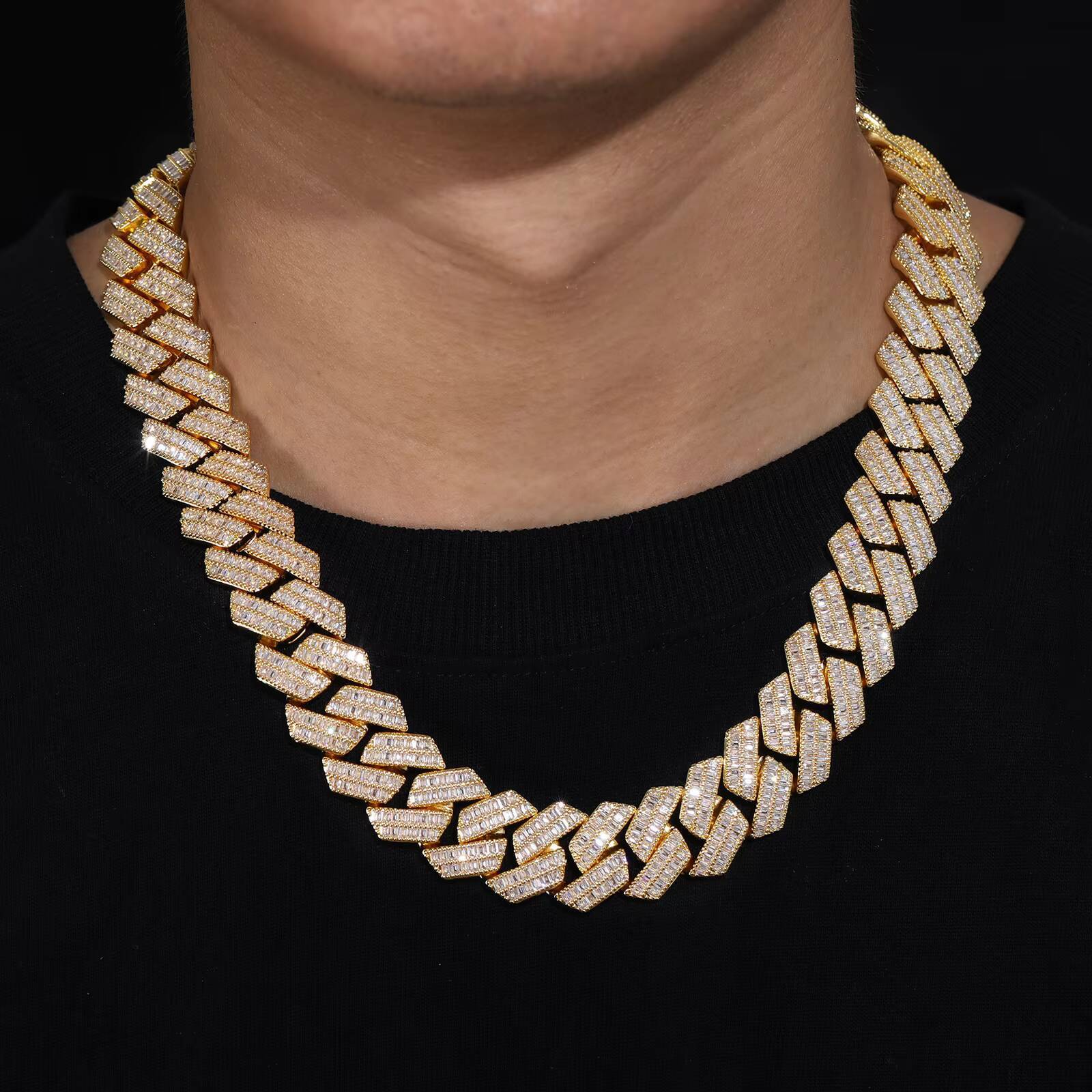In-Stock Fashion Jewelry Sets for Women - 18K Gold-Plated Cuban Chain with Zircon Copper Body Necklace