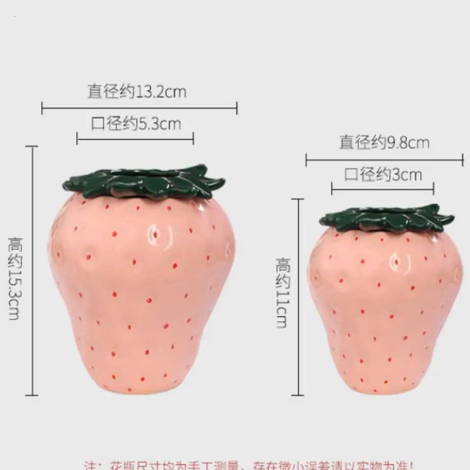 Cute Strawberry Ceramic Vase High-End Ins Style Hydroponic Flower Pot Charming Simation Strawberry Ornaments Living Ro Y251201