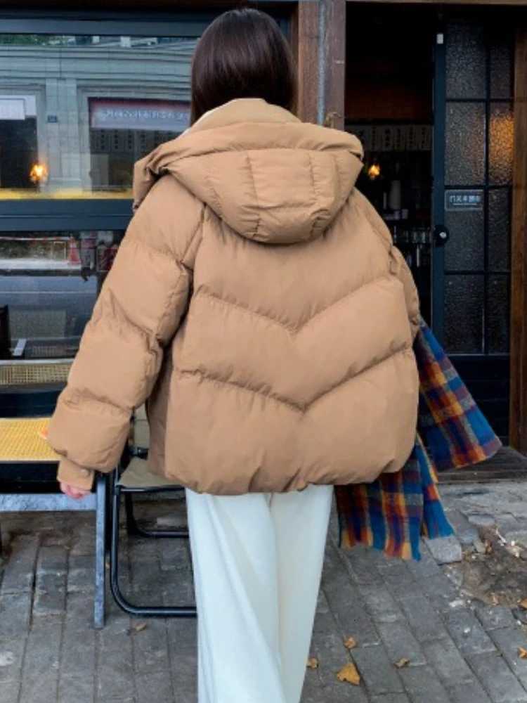 2025 Women Clothing Short Cotton Coat Winter New Style Loose Fit Thickened Petite Cotton Jacket Cold Protection Bread ParkasT251201