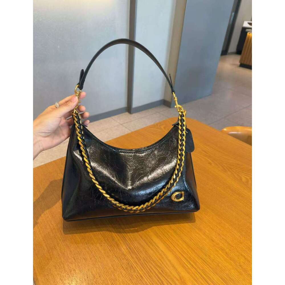 Vintage Large Capacity Chain Underarm Tote for Women 2025 Autumn Winter New High-end Versatile Shoulder Crossbody Bag