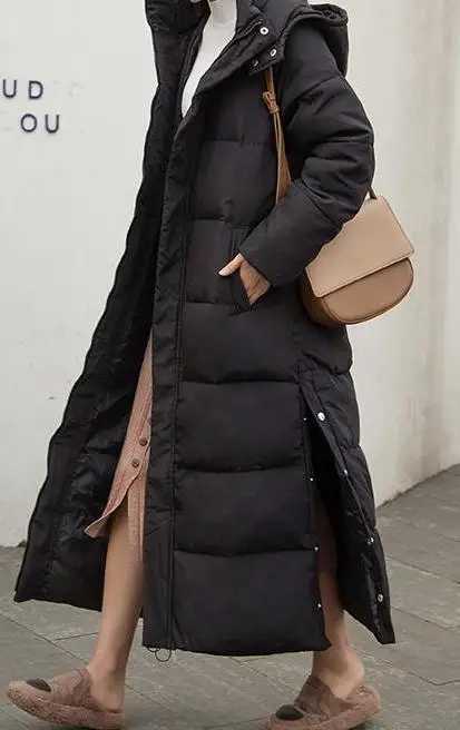 2024 Womens down Cotton Jacket Winter Thick Long Outerwear New Loose Super Long Over-Knee Cotton Coat Stylish And WarmT251201