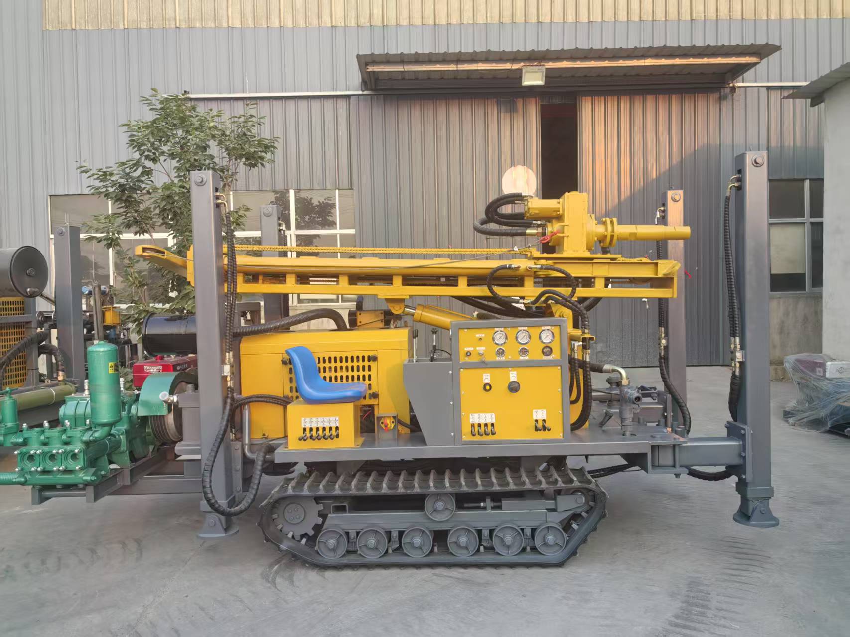 100m Depth Water Well Drilling Rig Water Drill Equipment with Air compressor Prices