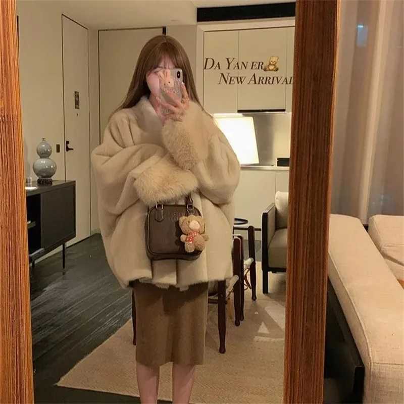 2025 Autumn And Winter New Environmentally Friendly Faux Mink Fur Coat Womens Socialite Style Loose Fit fashionable coatT251201