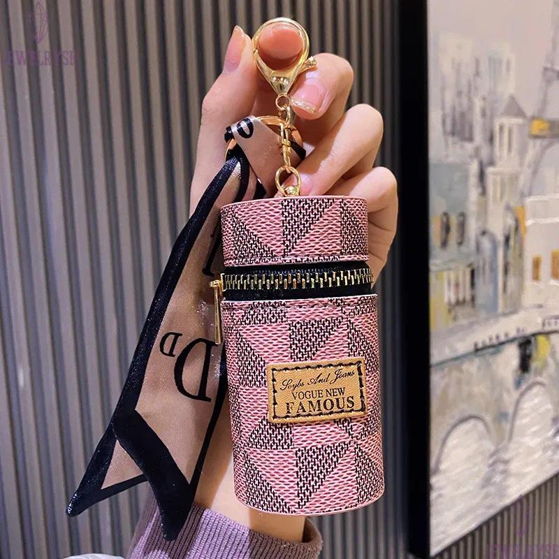 Designer Letter Key Rings Silk Scarf Lipstick Keychains Fashion PU Leather Purse Pendant Car Keyring Chain Charm Brown Flower Mini Bag Trinket Gift fo