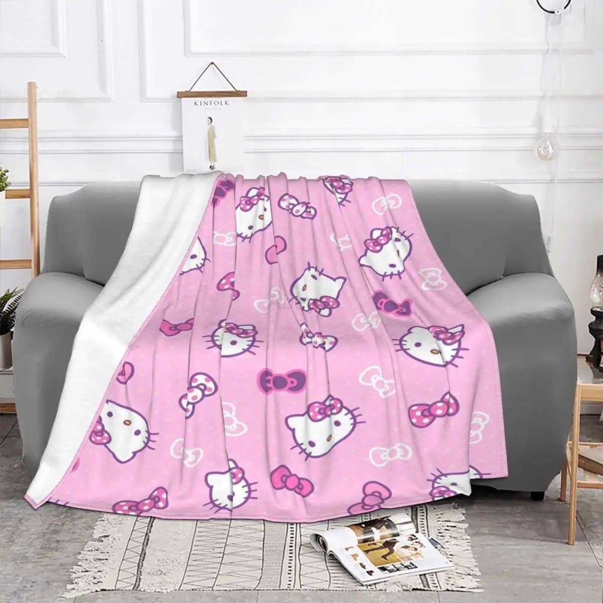 Sanrio Official Hello Kitty Pink Cute Blanket Cover Flannel Ultra-Soft Throw Blanket for Outdoor Travel Bedspread H251201