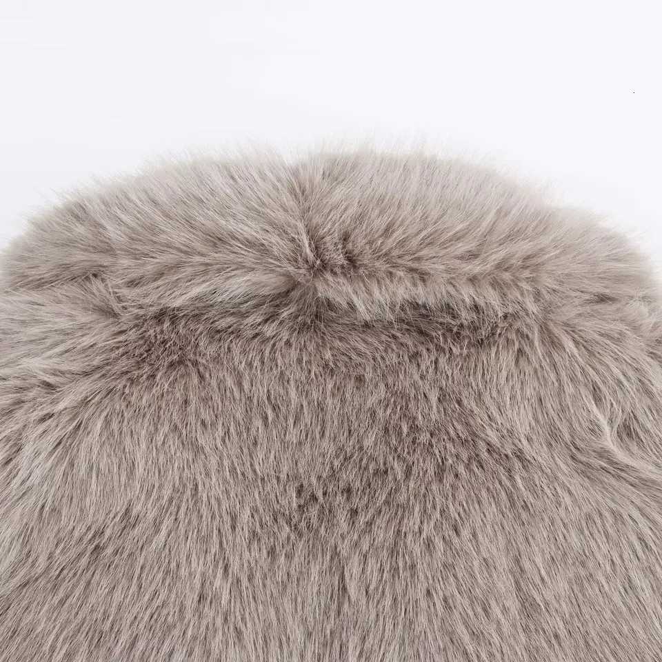 Womens Long Faux Fur Coat Female Long Sleeve Turn-Down Collar Hip Hop Style Elegant Street Fashion Autumn Winter Furry OuterweaT251201