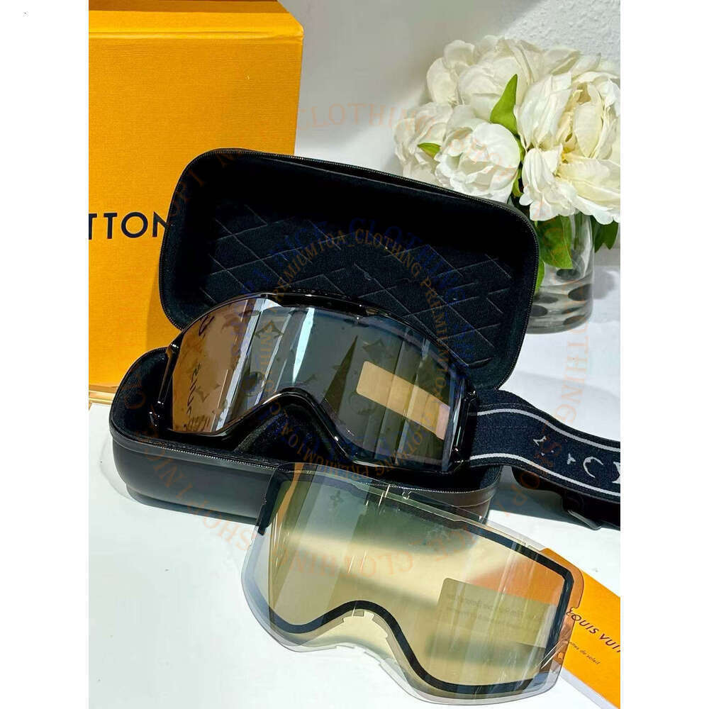 Men Women CE Ski Skiing Glasses Snow Snowboard Goggles ANTI FOG Professional winter glasses Designers Style Special Frame design Eyeglasse lunettes de soleil ea1