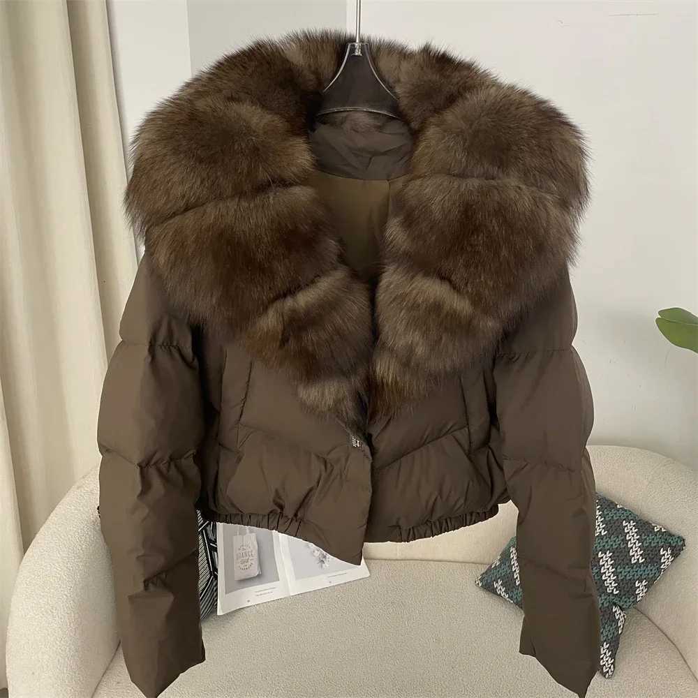 Down Jacket Women Short Puffer Jacket Thick New Big Natural Real Fox Fur Coat Autumn Winter Female White Duck Down Coat FeatherT251201