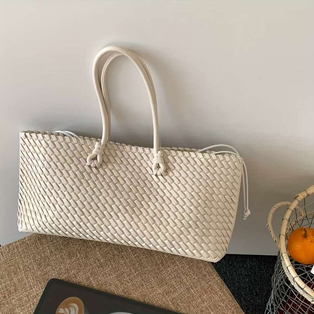 Vintage-Inspired Ge… - image