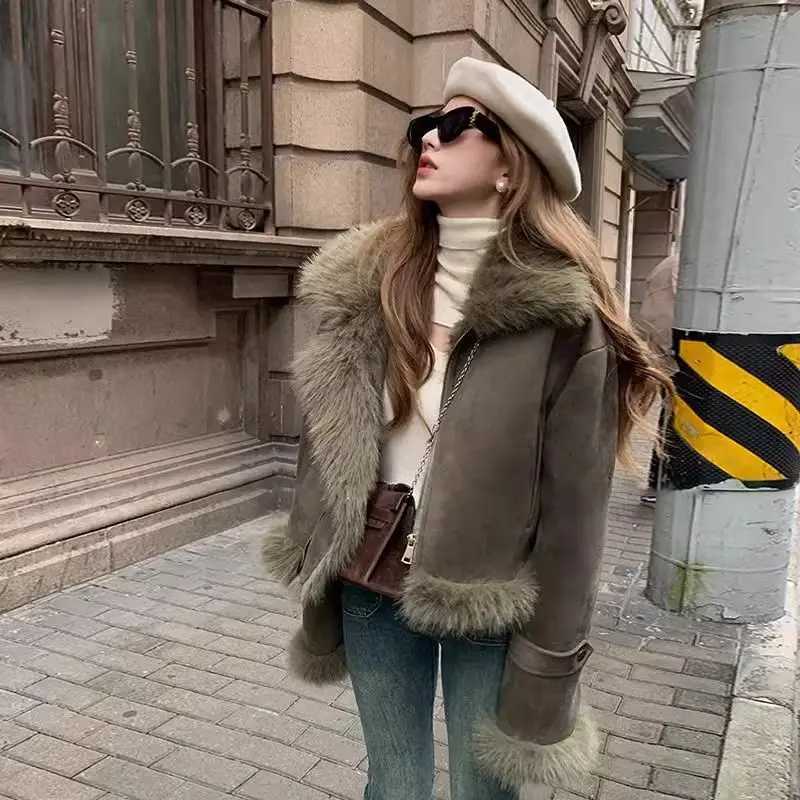 2025 Autumn and Winter New Fur Integrated Jacket Suede Short Motorcycle Suit Womens Slimming Korean Version Casual JacketT251201