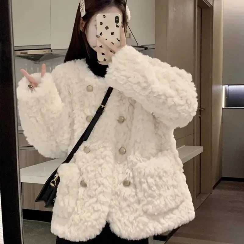 Smvp 2024 AutumnWinter New Korean Fashion Double-breasted Faux Fur Outwear Ladies Womens Lamb Cashmere Thicken Warm Plush CoatT251201