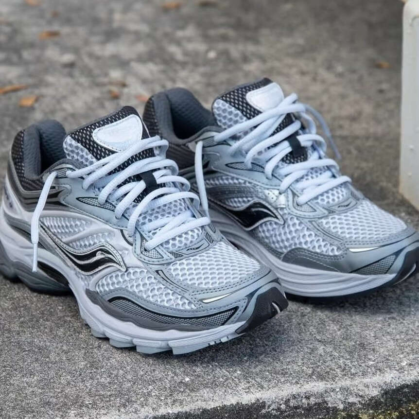 designer shoes Outdoor Absorption Sauconny Progrid Omni 9 Mens Designer Shoes Black Red Silver Blue Basketball With Shoes Shock Box