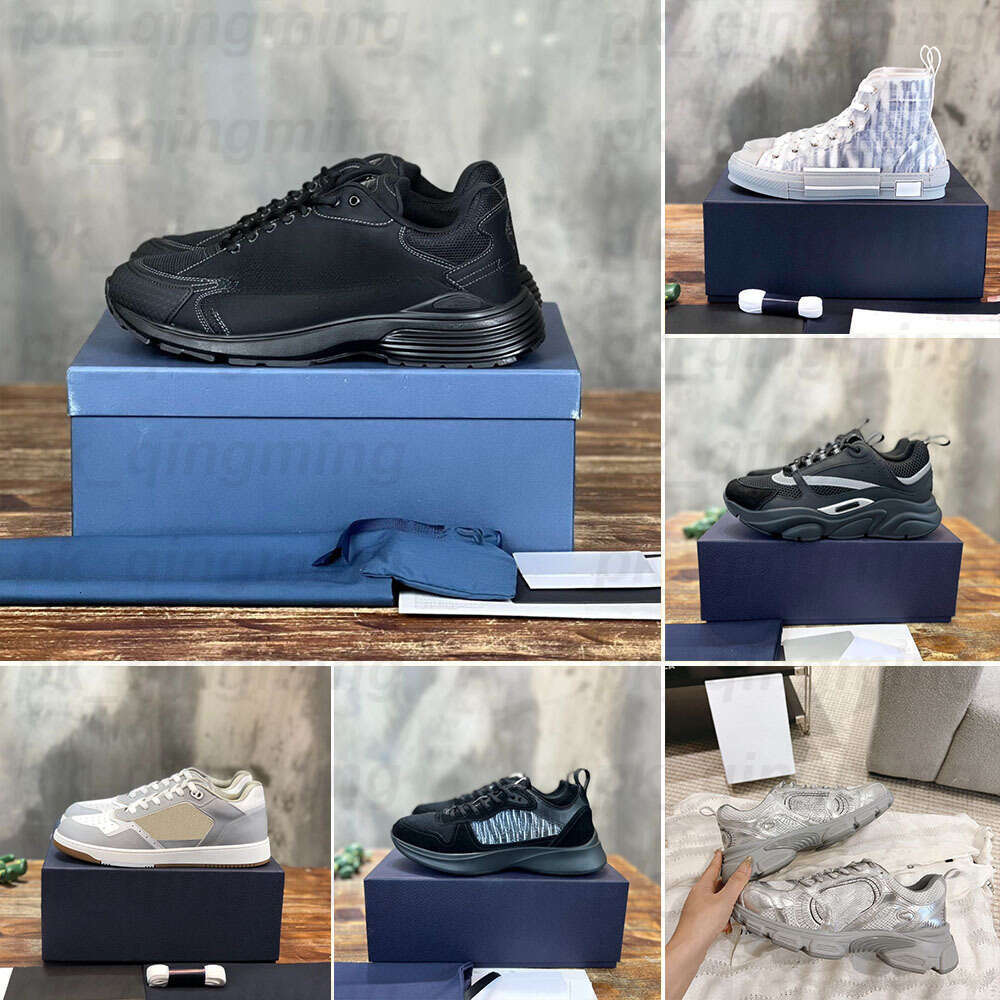 2026 Mens Womens Casual Outdoor Running Shoes Reflective Sneakers Vintage Suede Leather and Trainers Fashion Derma sneaker with box 35-45