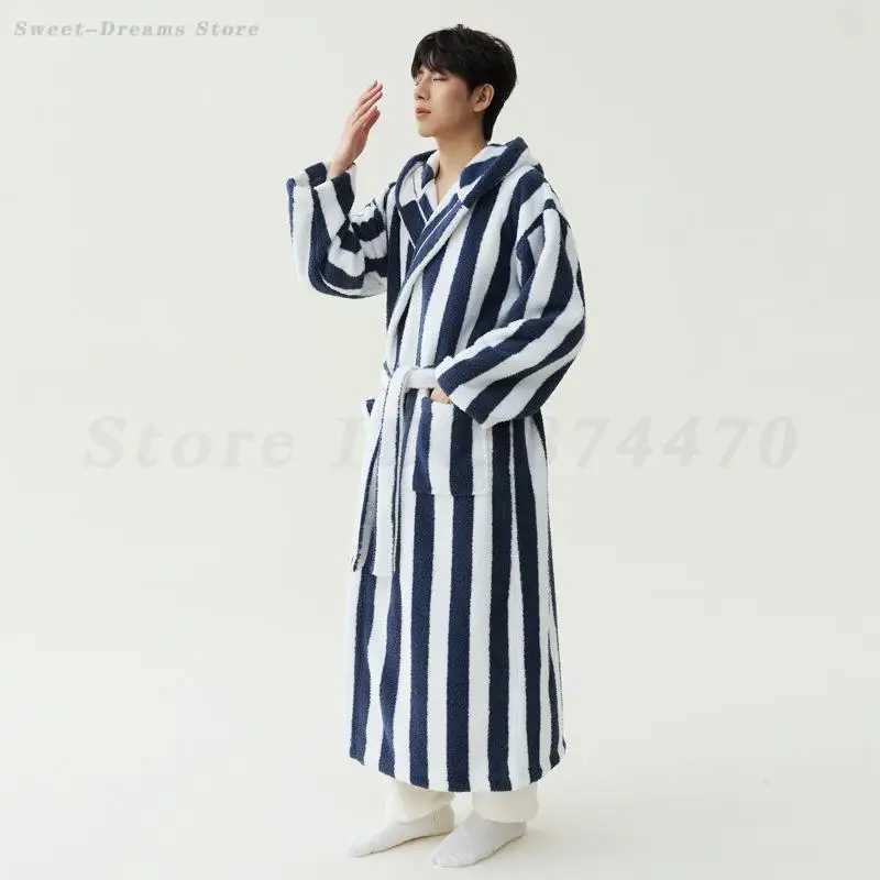 Mens Striped Robe Nightgown Coral Fleece Thick Hooded Bathrobe Kimono Gown Loose Casual Home Wear Winter New Warm Sleepwear C251202