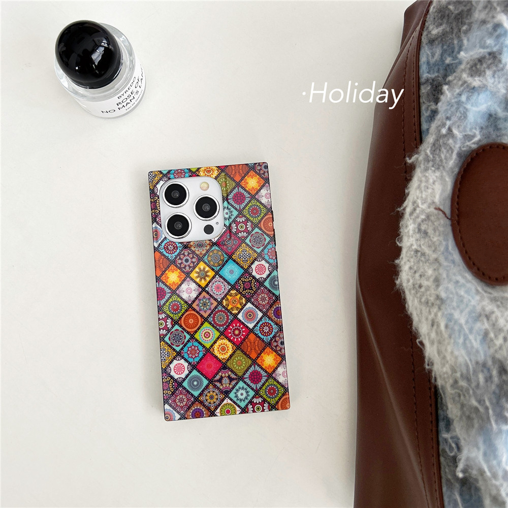 Black and White Large Plaid Phone Case Compatible with iPhone 17/16/15 Pro Max Niche Simple Square Case iPhone 14/13