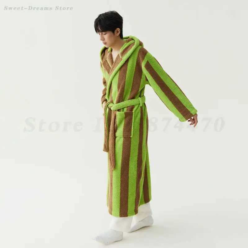 Mens Striped Robe Nightgown Coral Fleece Thick Hooded Bathrobe Kimono Gown Loose Casual Home Wear Winter New Warm Sleepwear C251202