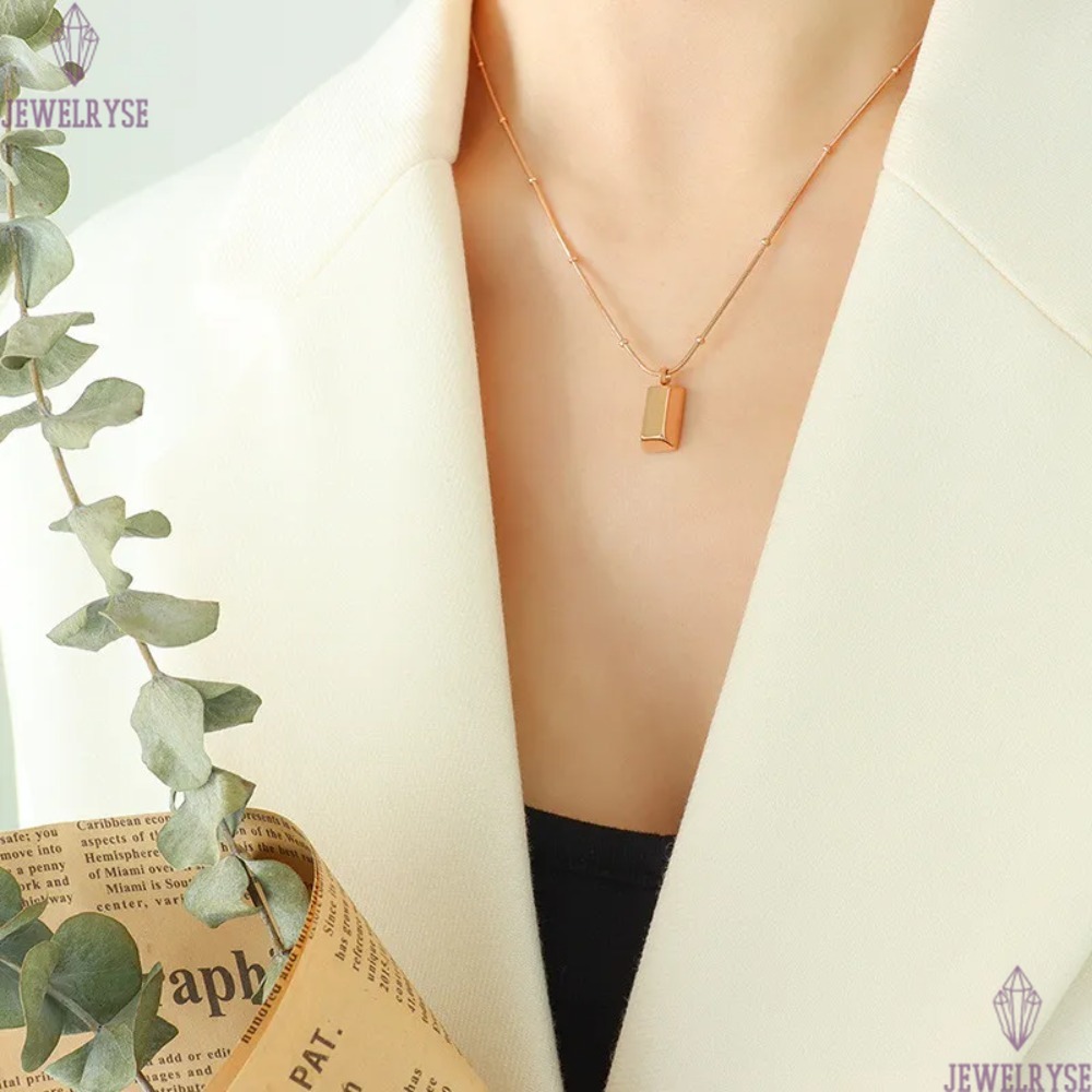 elegant new 18k gold brick designer necklace for woman party home stainless steel pendant luxury necklaces school choker jewelry travel birthday frien