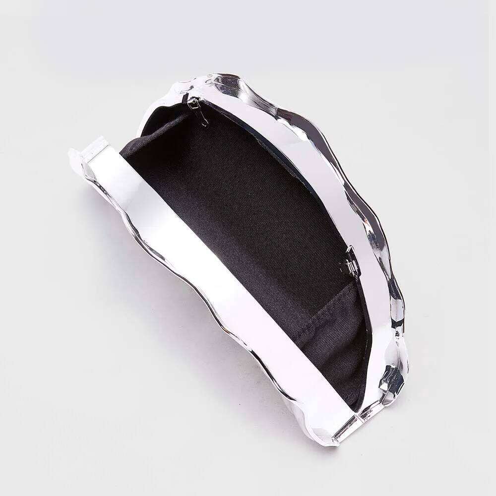 Acrylic Shell Shape Clutch Bag 2025 New Gold Color Evening Wedding Party Luxury Handbag With Snake Strap