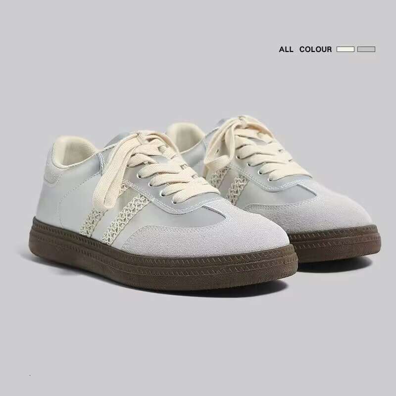 Vintage Silver German Training Shoes for Women 2025 Autumn Skirt Matching Lace Edge Thick Sole Height Increasing Casual Waffle Agan Sneakers