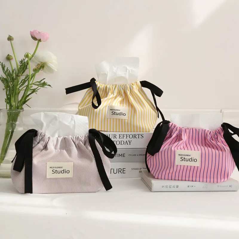 Striped Drawstring Tissue Box Cosmetic Organizer Pouch Car Storage Bag Portable Napkin Holder He Decor Essential Tissue Case H251201