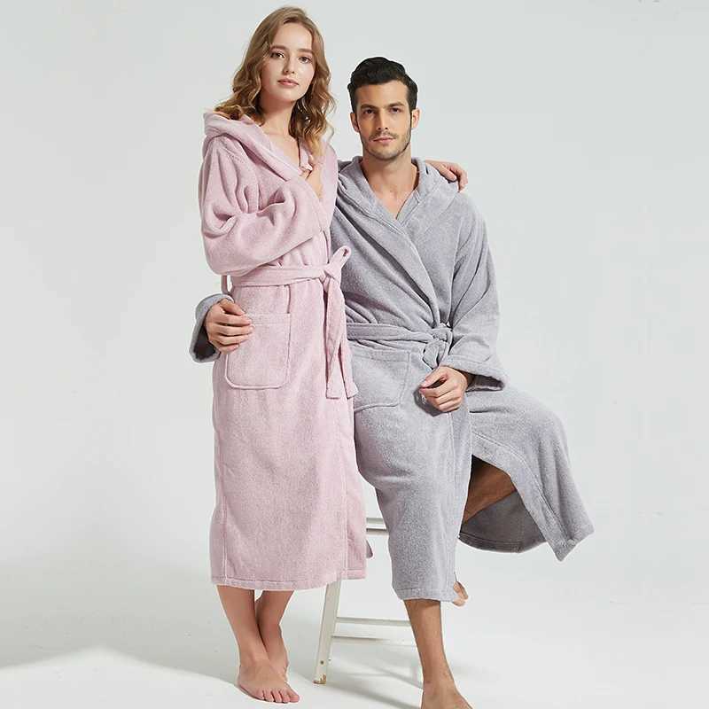 Men Bathrobe Hooded 100 Cotton Thick Warm Towel Fleece Cotton Dressing Gowns Long Bath Robe Hotel Spa Soft Bridesmaid Robe C251202