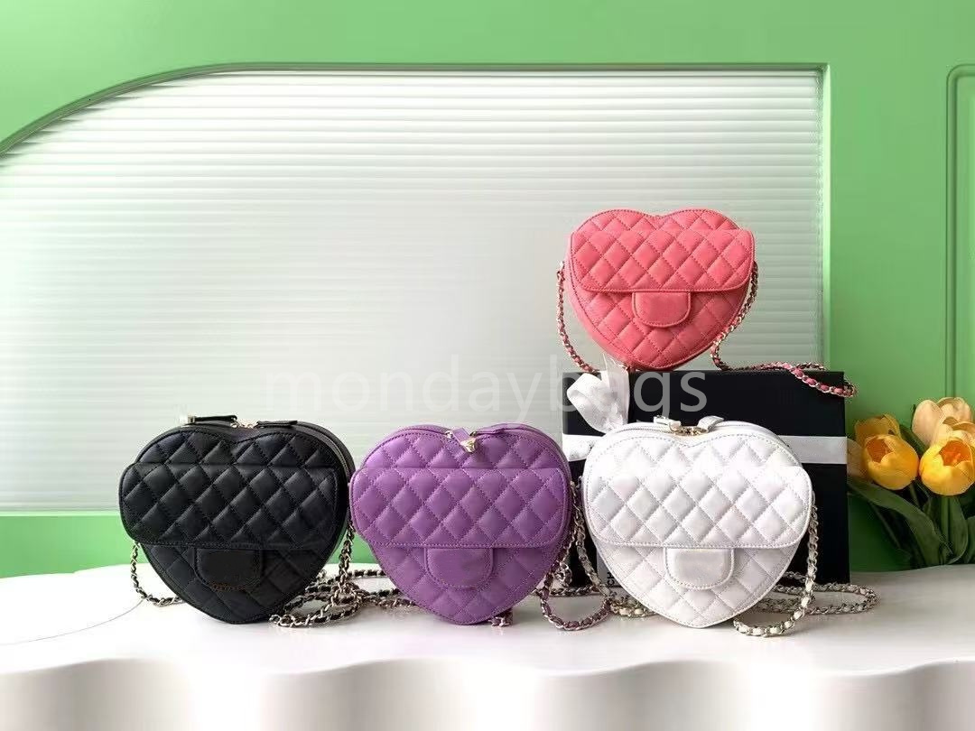 Designer bag Luxury bag Women's genuine leather bag High quality leather shoulder bag Crossbody bag Women's small square bag with box Makeup bag