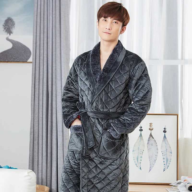 Thick 3 Layers Warm Winter Bathrobe Men Soft Flannel Quilted Long Kimono Bath Robe Male Dressing Gown for Mens Coral Fleece Robe C251202