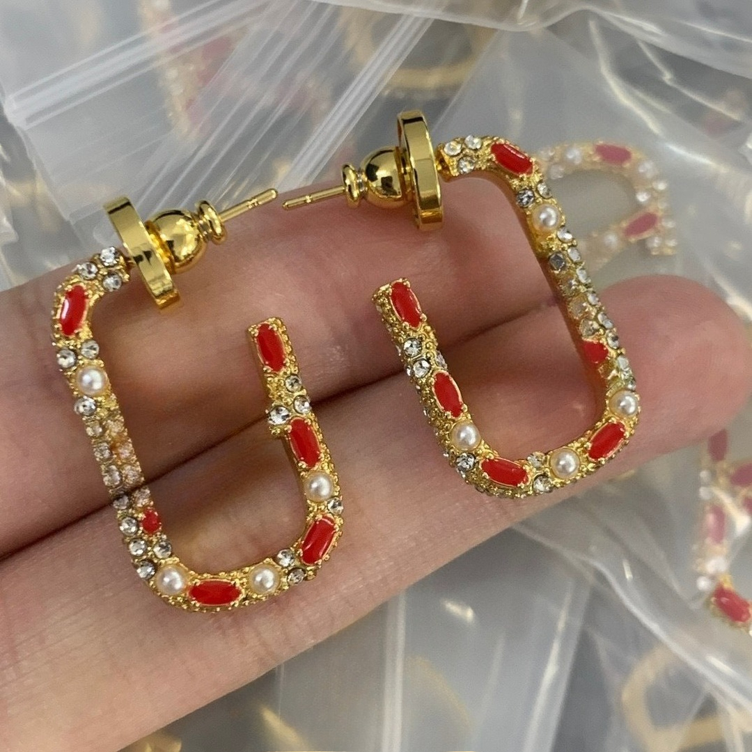 2025 Luxury Big Gold Hoop Earrings For Women Ear Studs Designer Jewelry Earring Valentines Day Gift Engagement Earrings