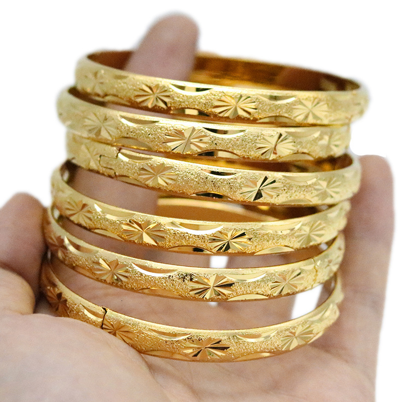 Xiyin Unisex 8mm Vietnam Gold Plated Buckle Open Car Flower Bracelet Vacuum Electroplating Color Retention 231221