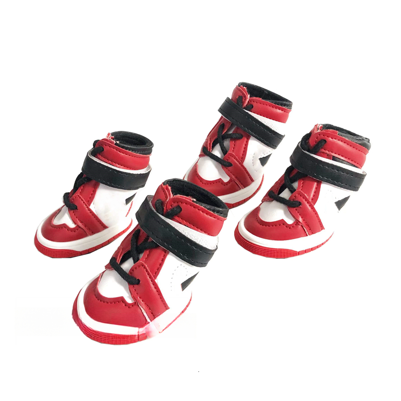 2025 new Designer Boots Breathable Shoes Hot Pavement, Heat Resistant Dog Booties Straps, Puppy Outdoor Paw Protectors with Rubber Soles for