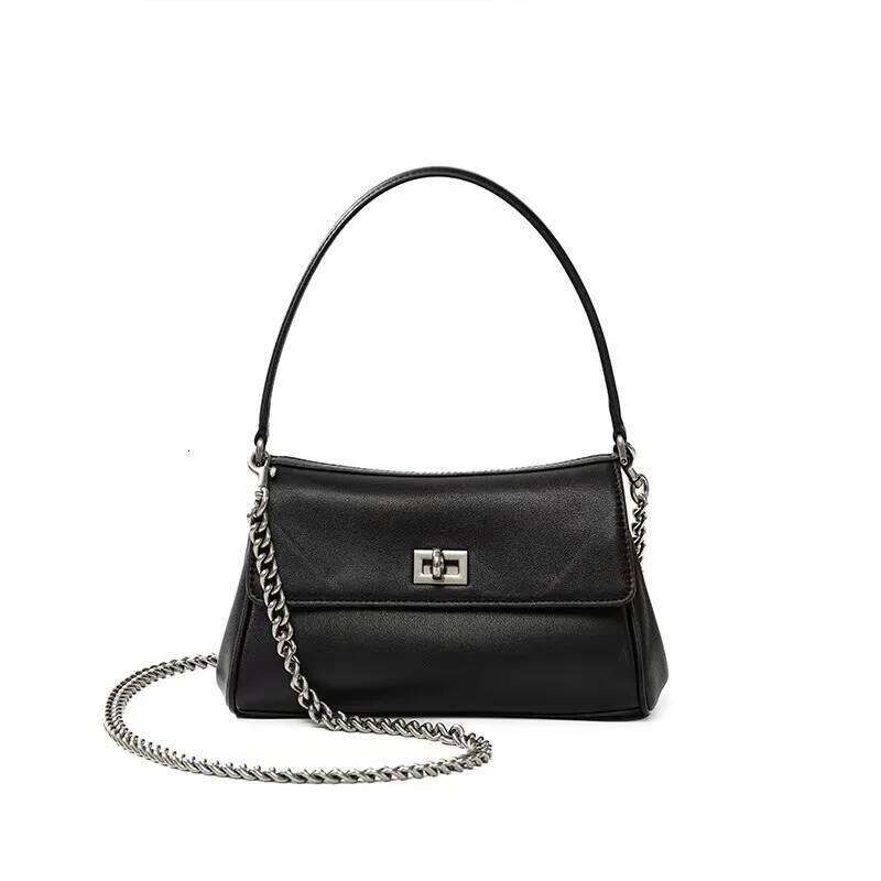 New Women Premium Leather Chain Bag Versatile Shoulder Crossbody Underarm Rodeo Handbag Stylish Fashionable Practical Trendy Suotong1202