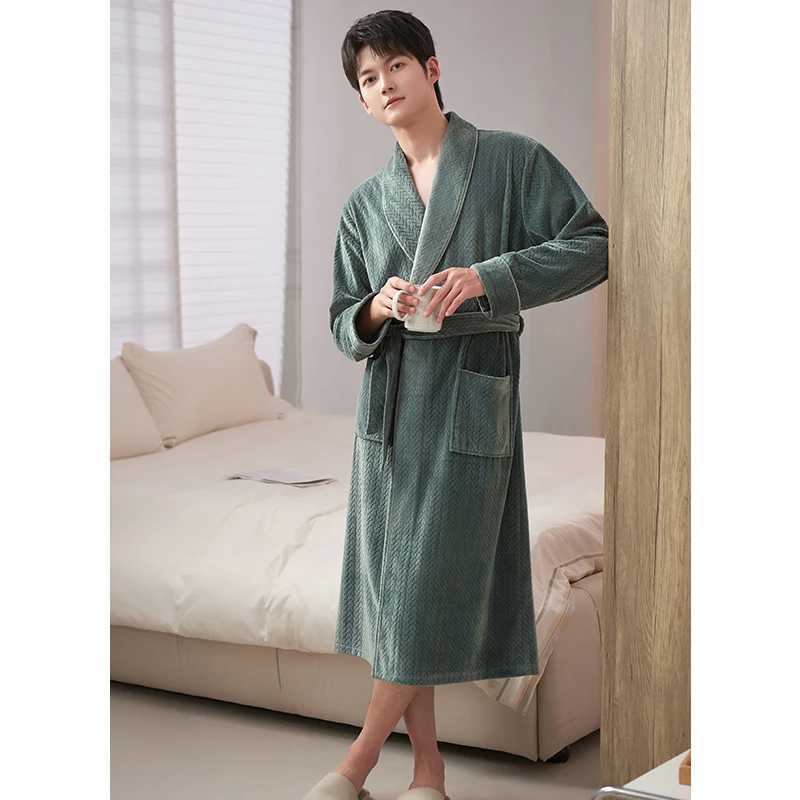 Men Sleepwear Long Robes Winter Island Velvet Thick Terry Robe Male Long Sleeve Kimono Warm Bathrobe Home Wear Peignoir Men Robe C251202