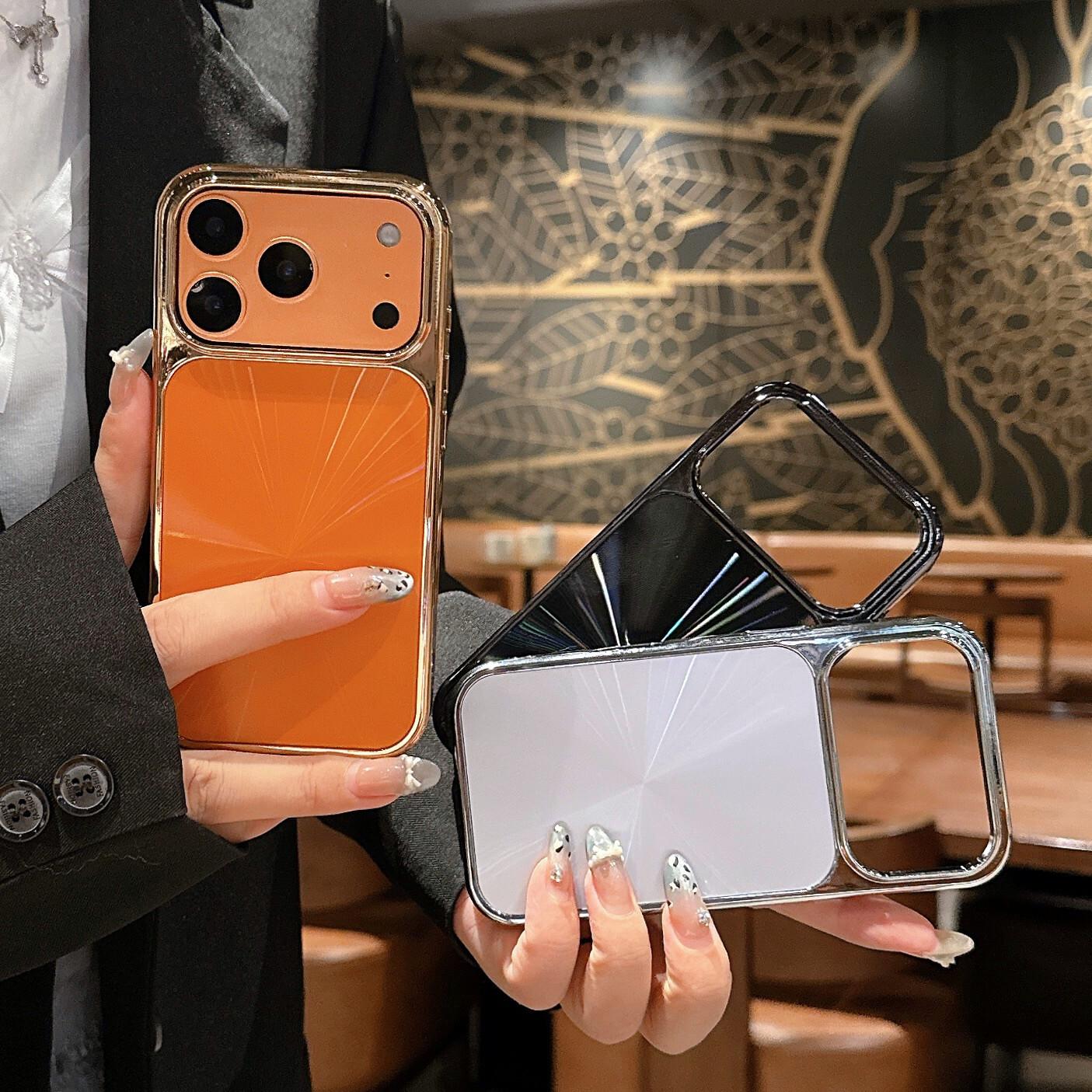 Large Hole Laser Phone Case iPhone 17 Pro Max Compatible with Apple 16/15/14 Pro High-end Feel Electroplated Case