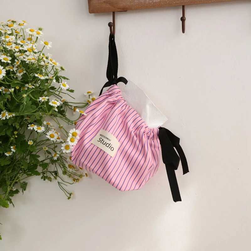 Striped Drawstring Tissue Box Cosmetic Organizer Pouch Car Storage Bag Portable Napkin Holder He Decor Essential Tissue Case H251201