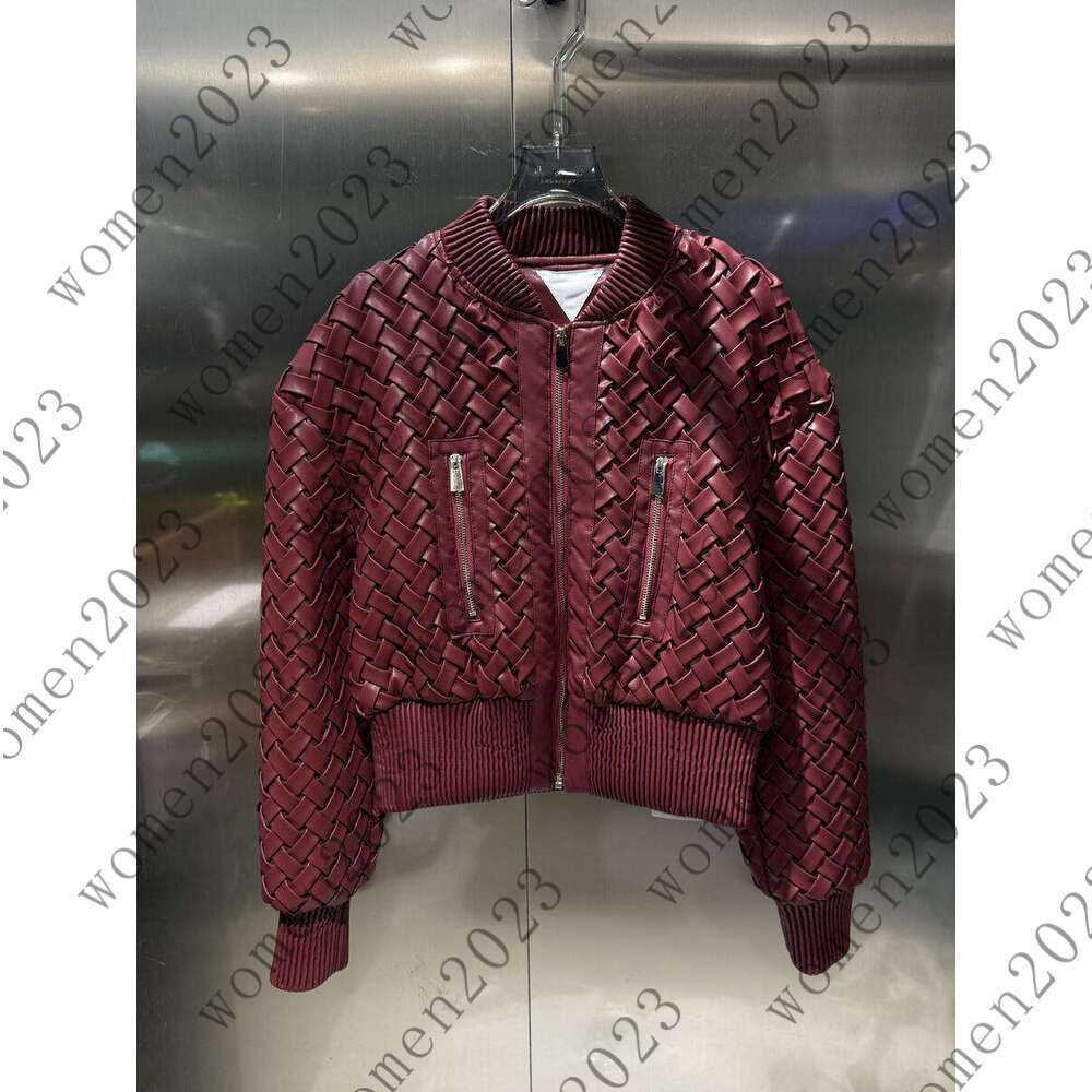 High-quality Premium Women's Jacket Designer Fashion Woven Effect Black and Red Two-tone High-end Women's Short Jacket Suitable for Travel Outfits