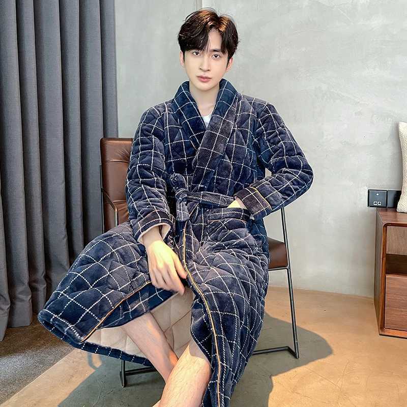 Winter Bath Robe Men Bathroom Robe Male Bathrobe Big Yards L-4XL Quilted Pajama Thick Long Spa Robe Shower Homewear Coral Fleece C251202