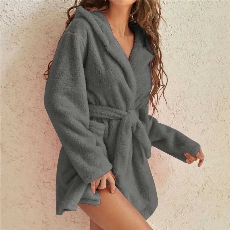 LNHF Womens Plush Mid-Length Belt Soft Bathrobe With Pockets Autumn And Winter Hooded Home Plush Pajamas C251202