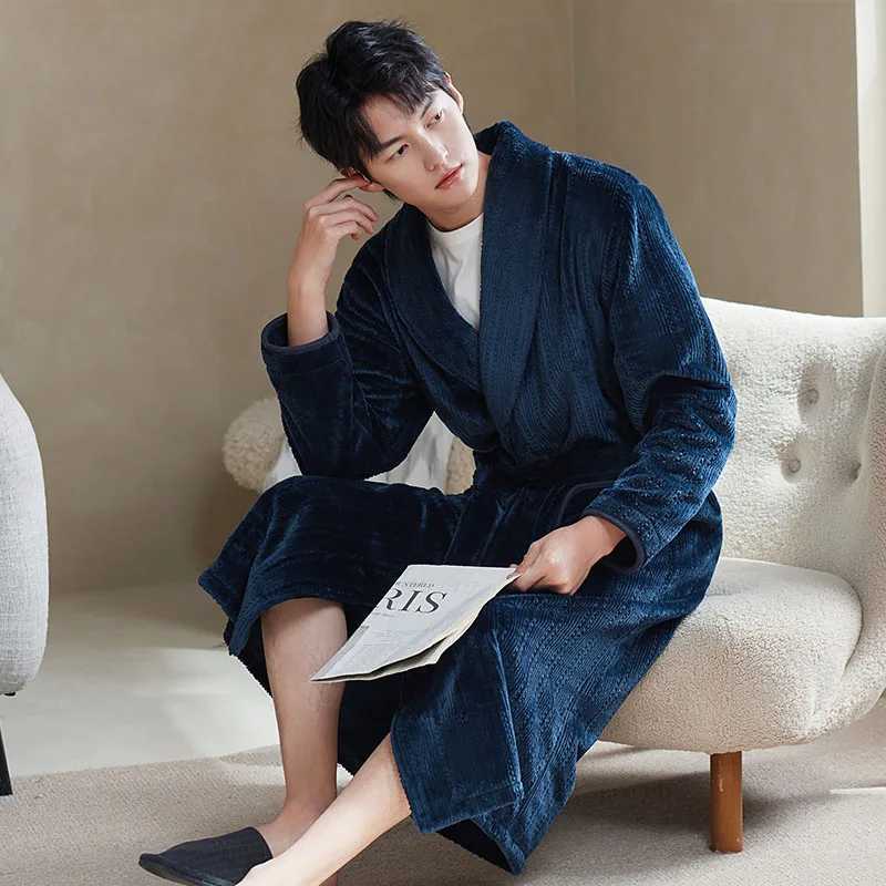 Winter Flannel Men Home Sleepwear Robes Thicken Terry Robe Male Long Sleeve Kimono Warm Bathrobes Home Wear Peignoir Men Robe C251202